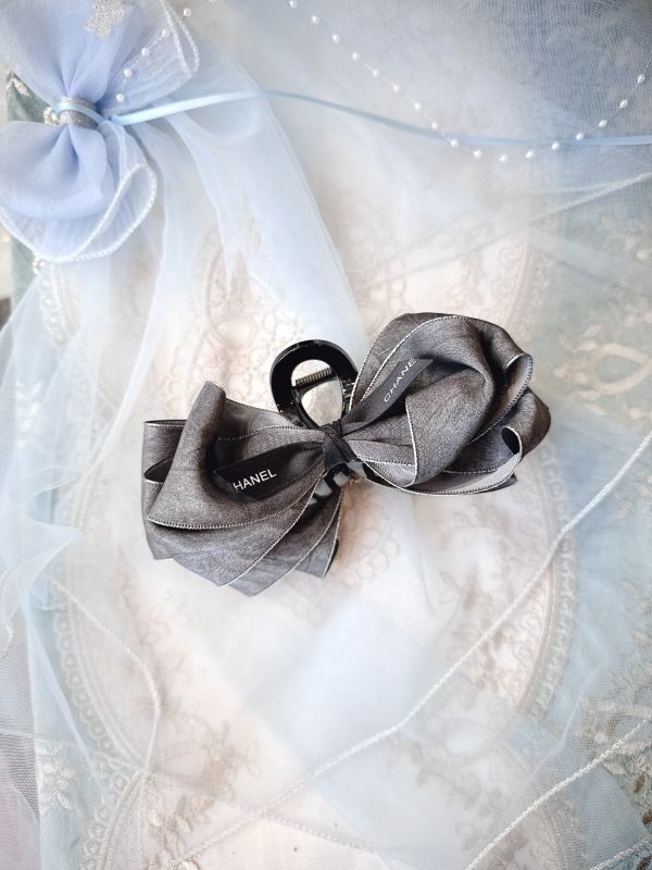 絲感雪紡華麗寶石個性抓夾 