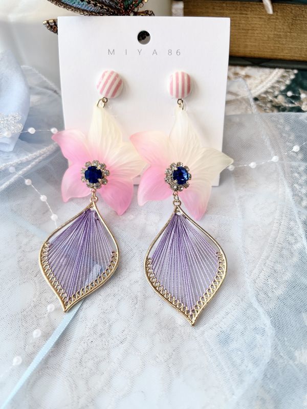 夏日海灘樹酯花造型鋼針大耳環 