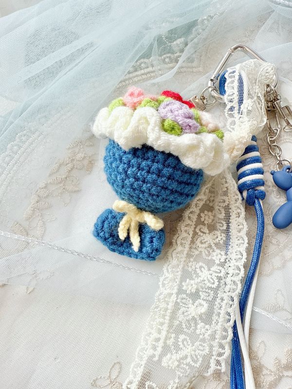 針織捧花日系搭配手機墜飾/吊飾/掛墜 