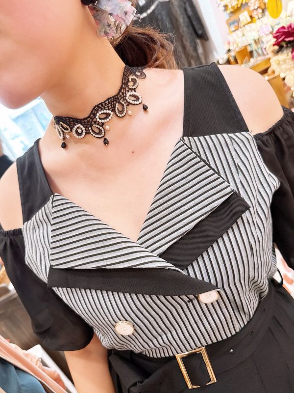 維多莉亞英式奢華不規則蕾絲頸鏈 