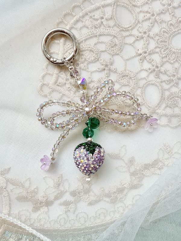 水晶蝴蝶結草莓掛飾/手機吊飾 