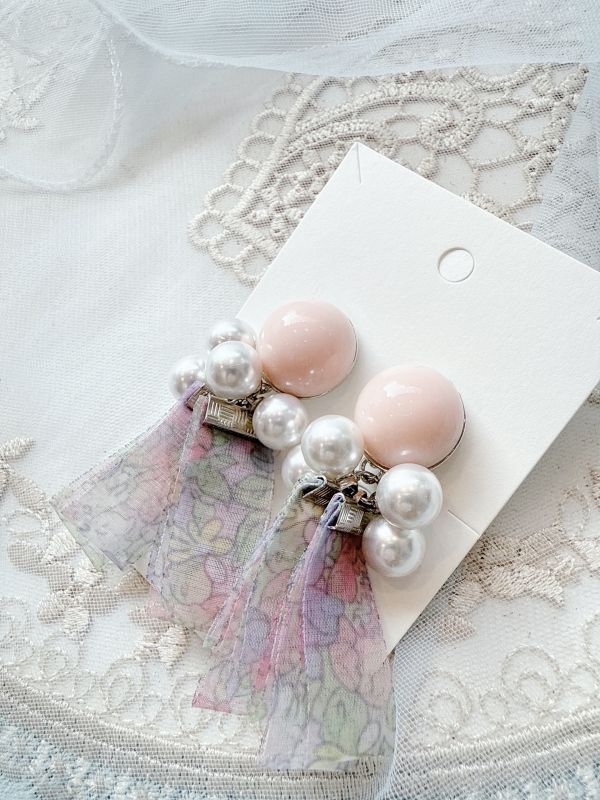 粉紅普普風珍珠碎花耳環 