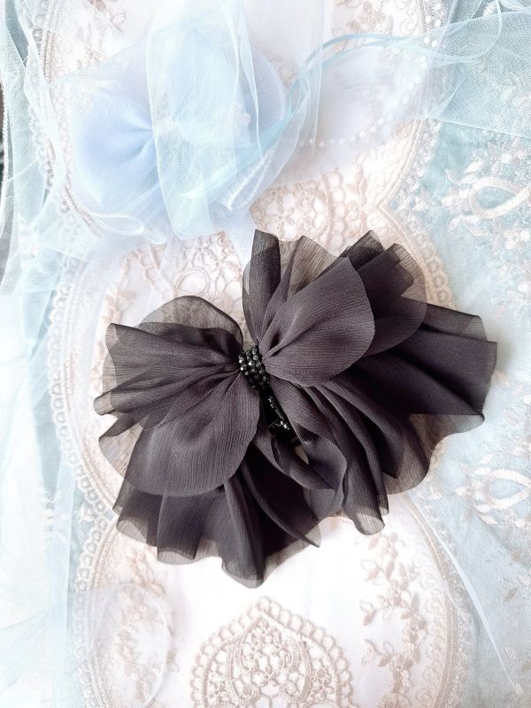 水晶串珠俏麗感雪紡公主鯊魚夾 