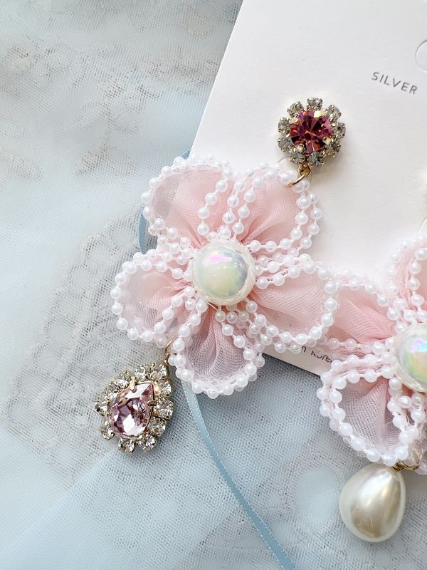 雙層珍珠邊粉色可愛小花鋼針大耳環 