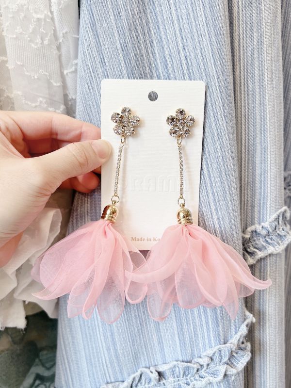 澎鬆雪紡花裙小花白鑽鋼針大耳環（粉色） 