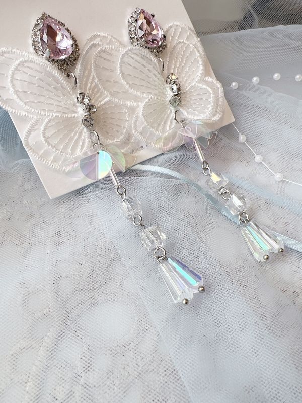 蕾絲雙層蝴蝶結水晶垂墜氣質感銀針大耳環 