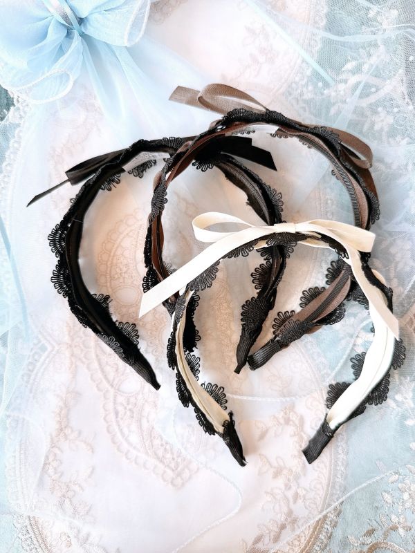 蕾絲交織緞帶精緻蝴蝶結髮圈 