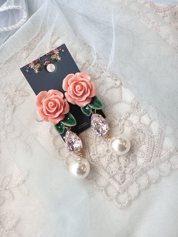 玫瑰序曲珍珠垂墜耳環 