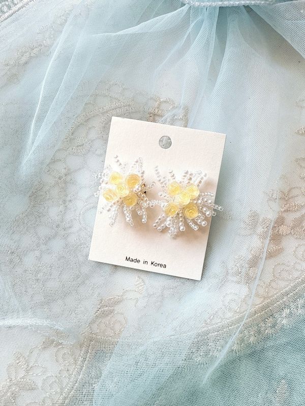 日系串珠玫瑰花束立體耳環 