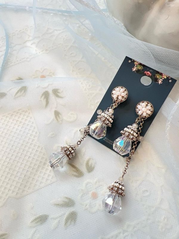 手工設計氣質水滴型水晶垂墜兩件式耳環 