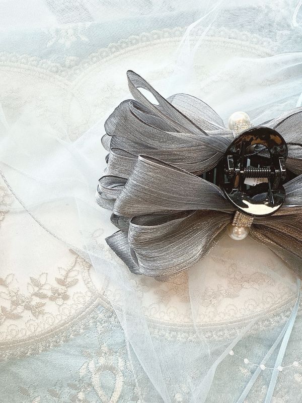 高質感銀蔥絲面雪紡多層次大蝴蝶結抓夾 