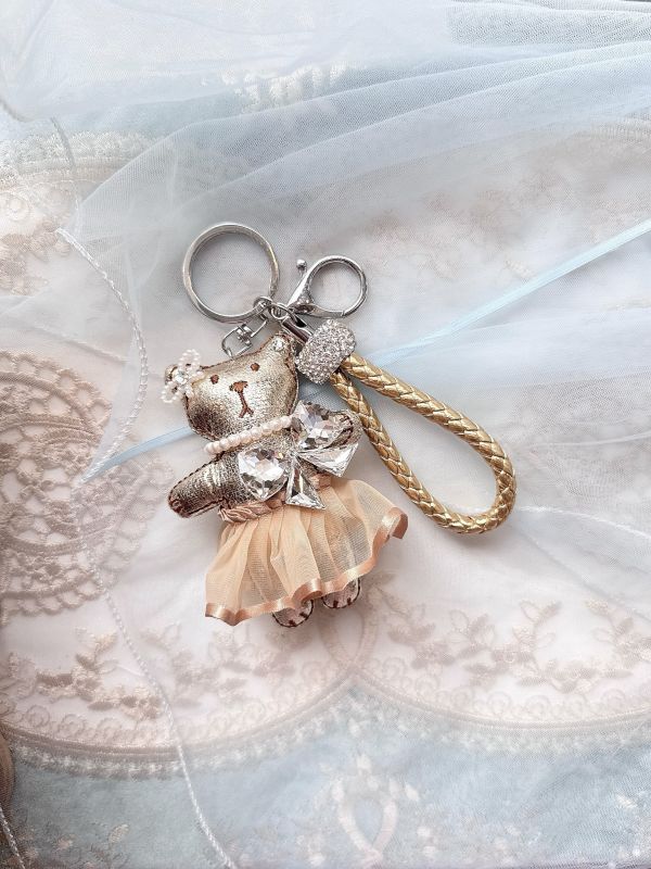 AB彩鑽華麗貴氣蓬蓬裙可愛小熊女孩吊飾掛墜 