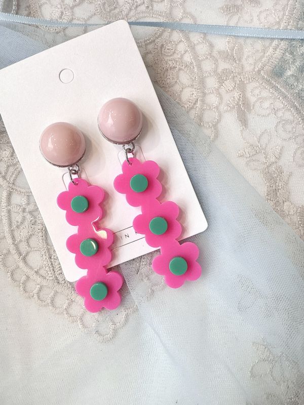 花朵壓克力休閒耳環 