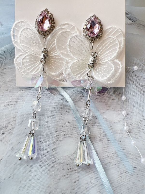 蕾絲雙層蝴蝶結水晶垂墜氣質感銀針大耳環 