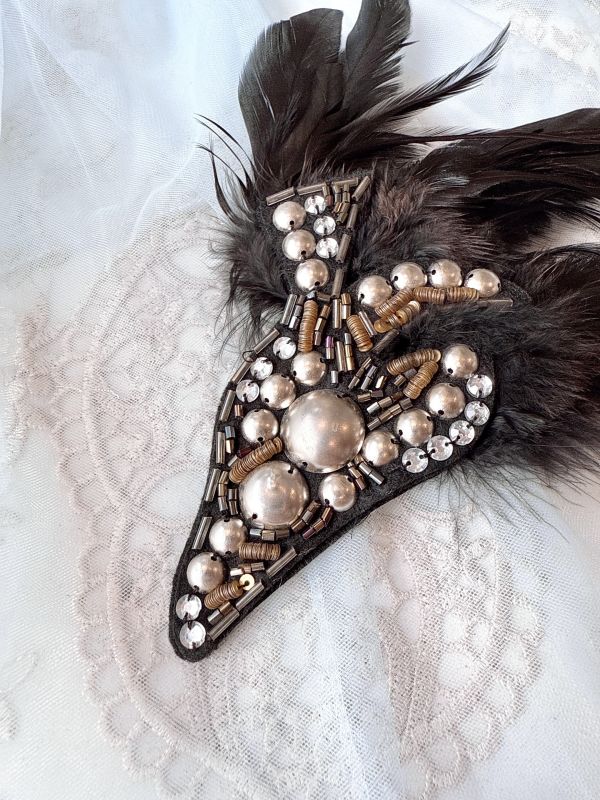 優雅個性羽毛髮夾 