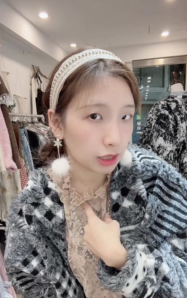 蕾絲趕排鑽小閃耀髮圈 