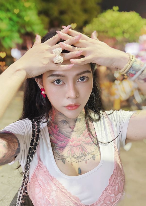 樹酯珍珠串愛心、蝴蝶結戒指 