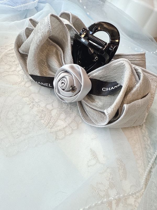 銀玫瑰簡約蝴蝶結雙面抓夾 