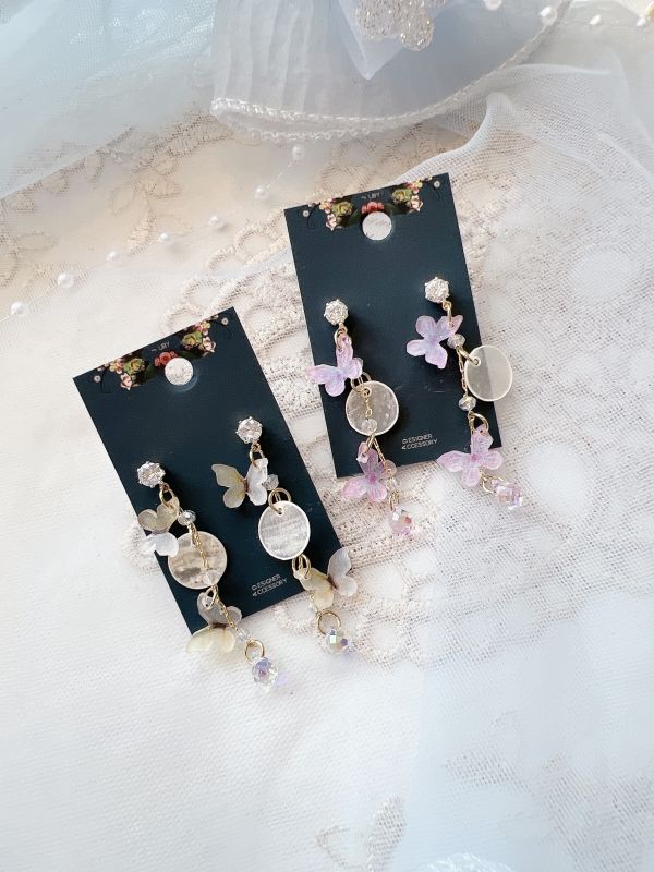 鋯石點綴蝴蝶紛飛小垂墜鋼針耳環 