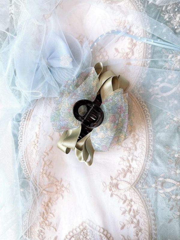 緞帶雪紡大花朵珍珠花蕊大抓夾 