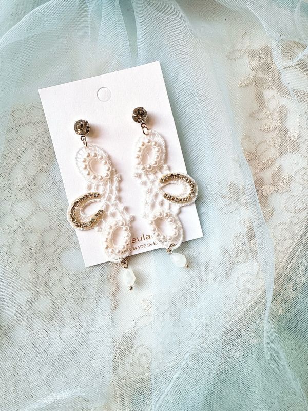 蕾絲花邊個性造型垂墜耳環 