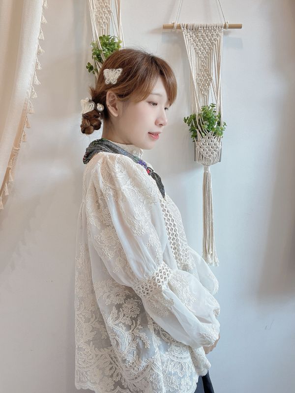 蕾絲蝴蝶壓夾（兩個一組） 