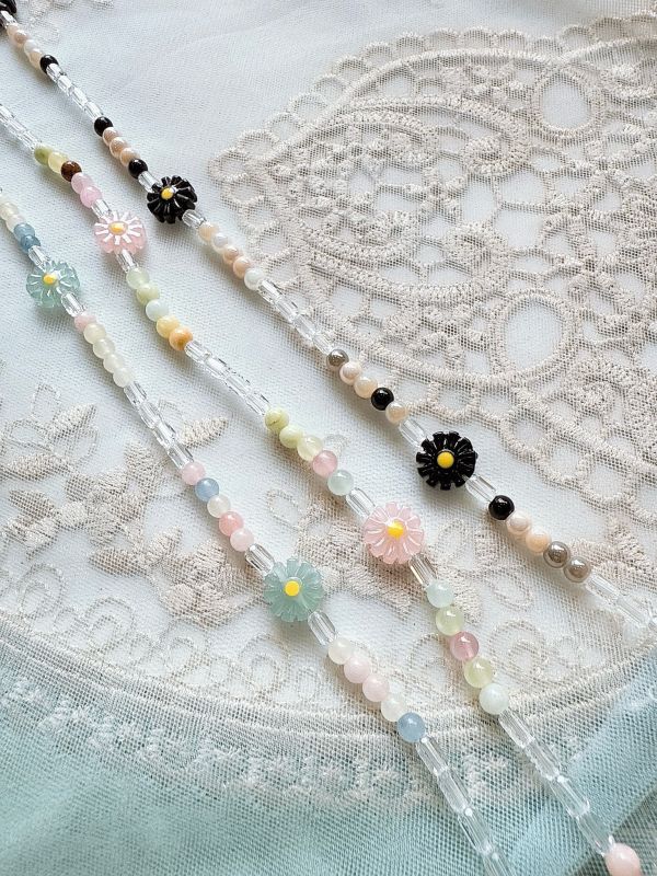 可愛串珠原石小花頸鏈 