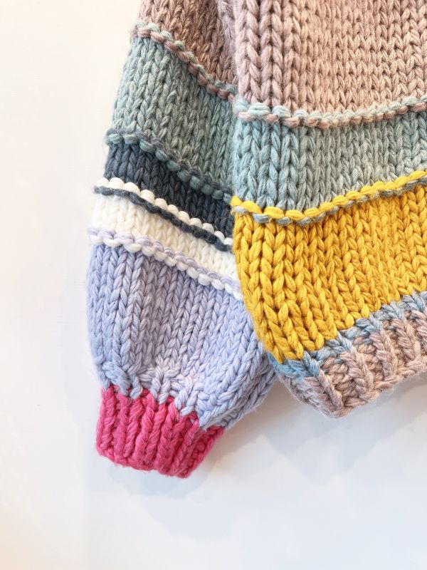 千織生花立體針織上衣 