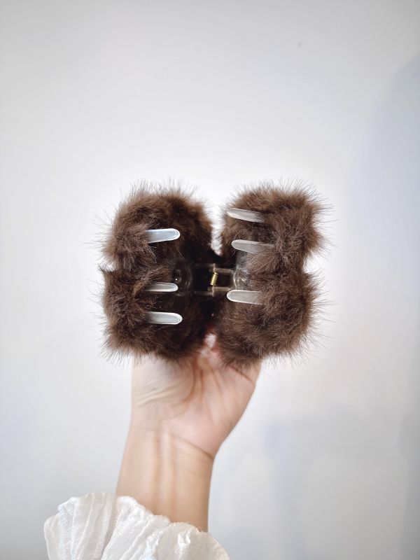 絨毛花型可愛感抓夾 