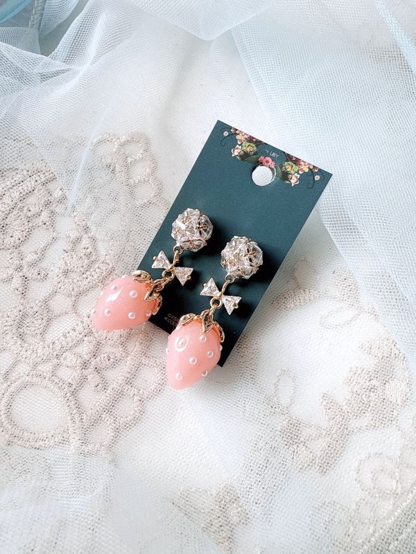 鋯石垂墜草莓耳環 