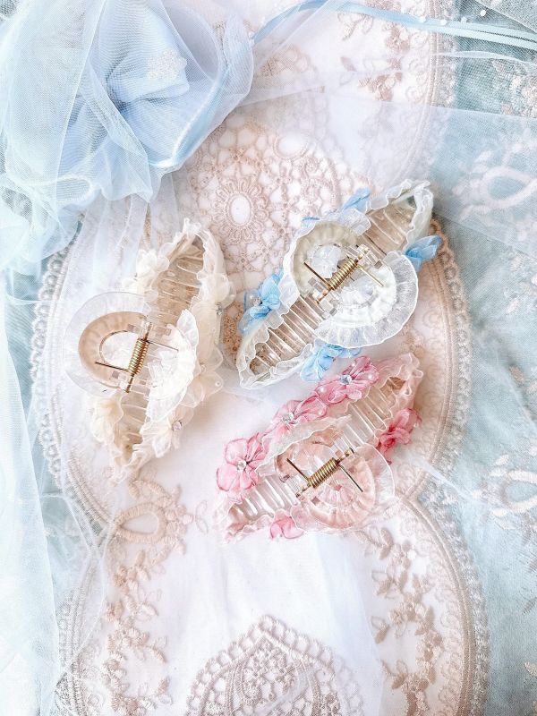 維多莉亞雪紡花朵公主波浪邊抓夾 