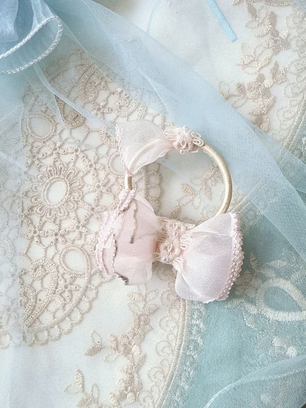 公主蓬蓬裙髮束 