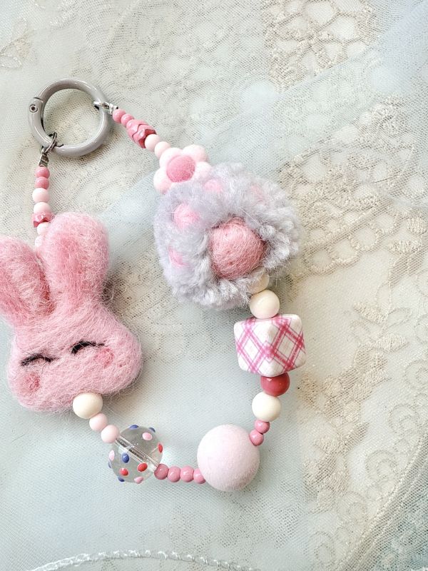 韓國手工羊毛氈/娃娃串出吊墜 