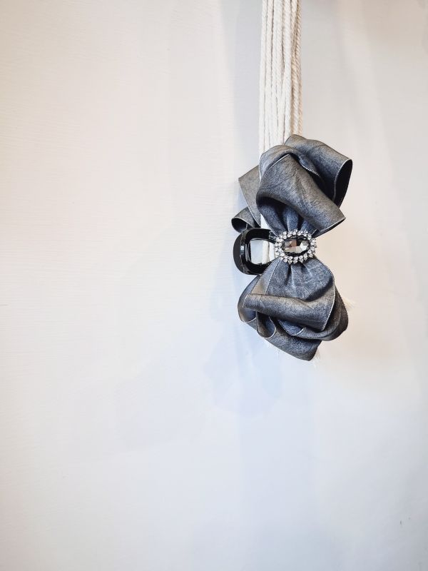 絲感雪紡華麗寶石個性抓夾 