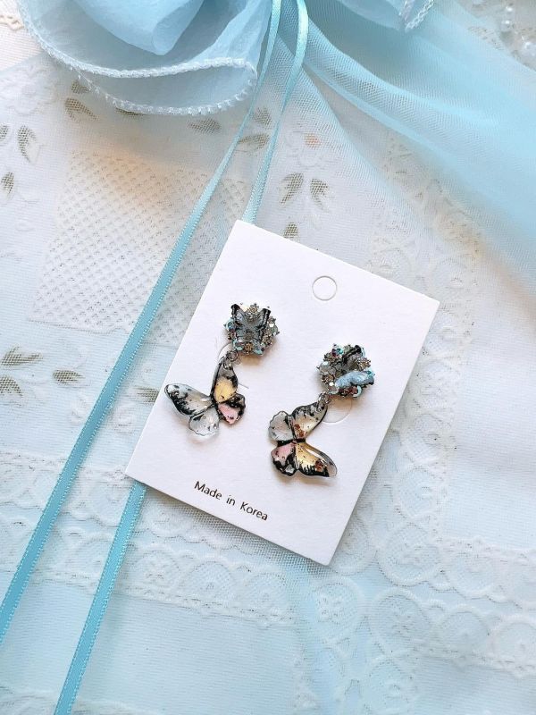 手工設計雙材質垂墜蝴蝶耳環 