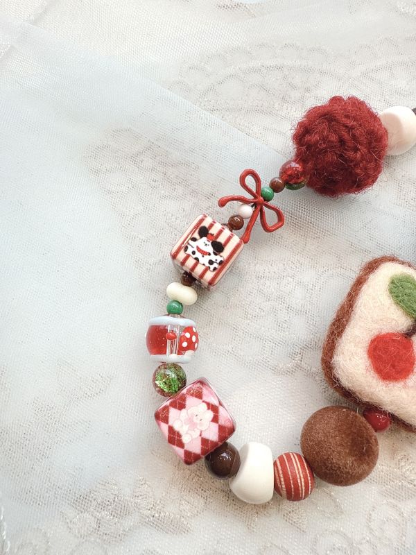 韓國手工羊毛氈/娃娃串出吊墜 