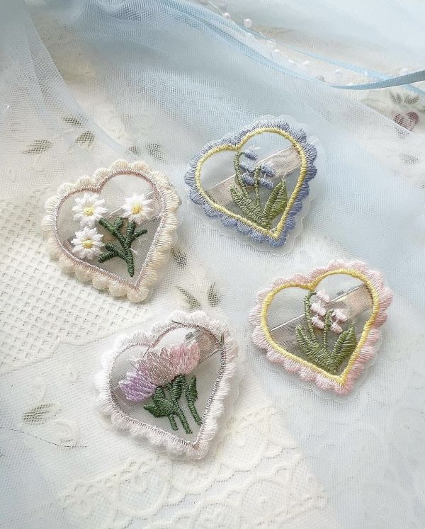 小朋友蕾絲刺繡愛心小髮夾 