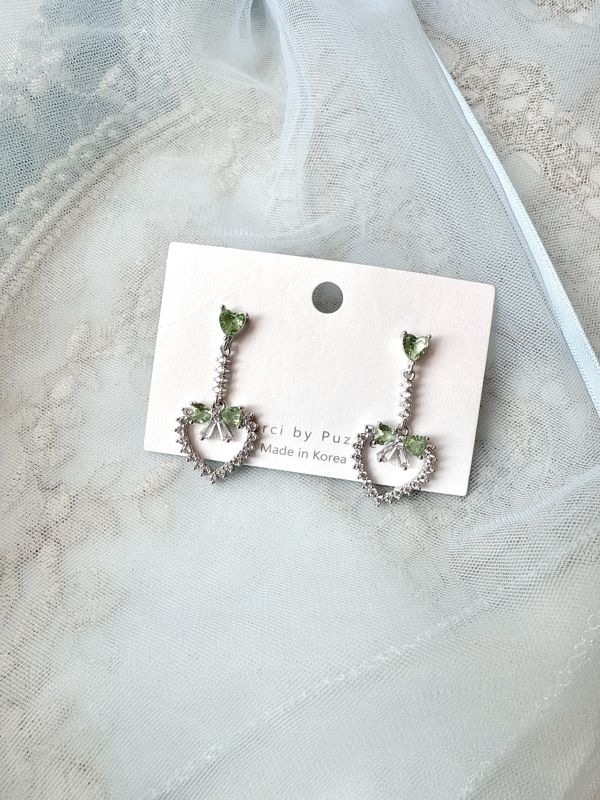 鋯石精緻愛心蝴蝶結耳環 