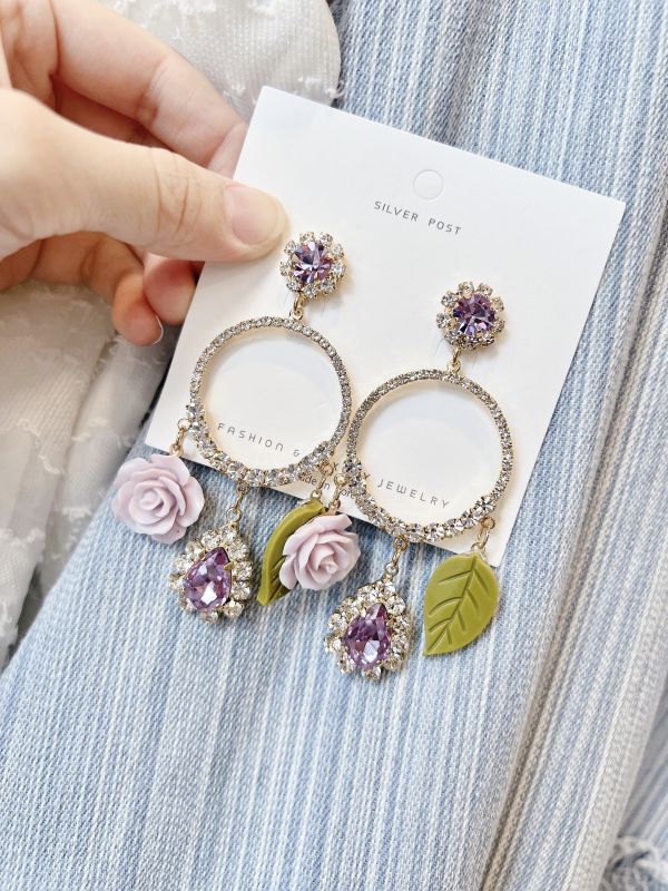 紫色華麗滿鑽樹酯玫瑰花大耳環 