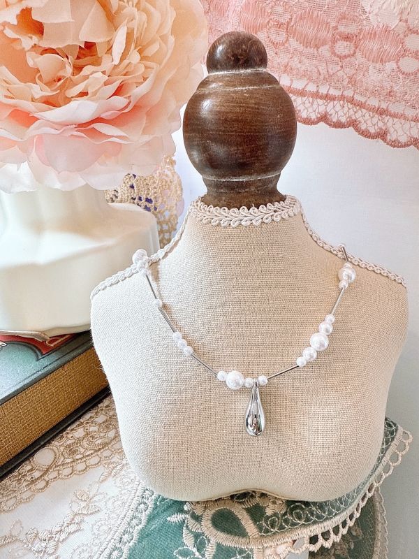 珍珠簡約水滴型金屬短鏈 