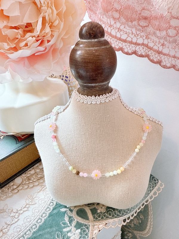 可愛串珠原石小花頸鏈 