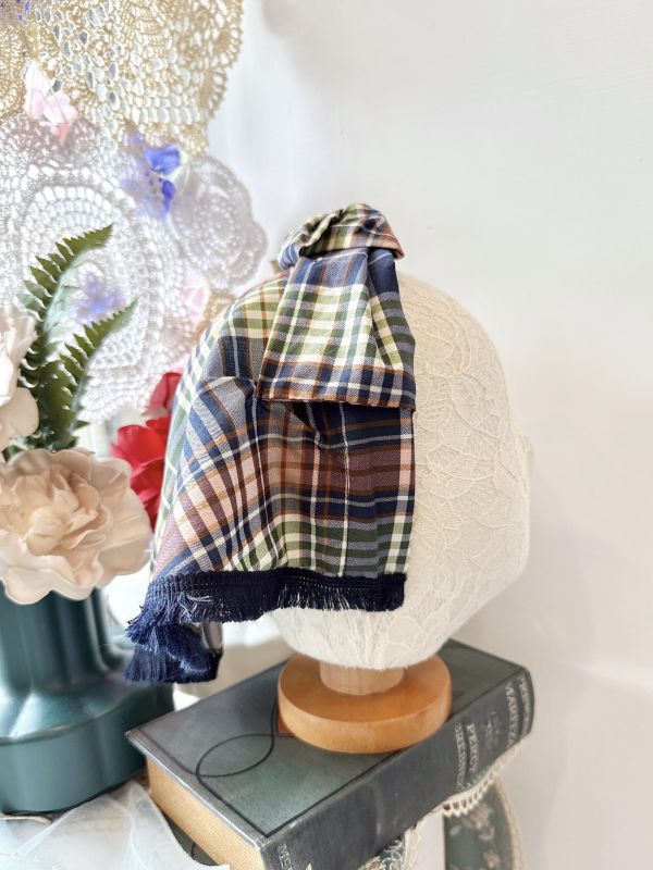 打結式仿帽格紋流蘇造型日系髮圈 