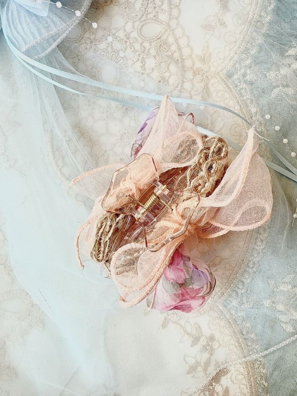 春夏草編多層次雪紡蝴蝶結抓夾 