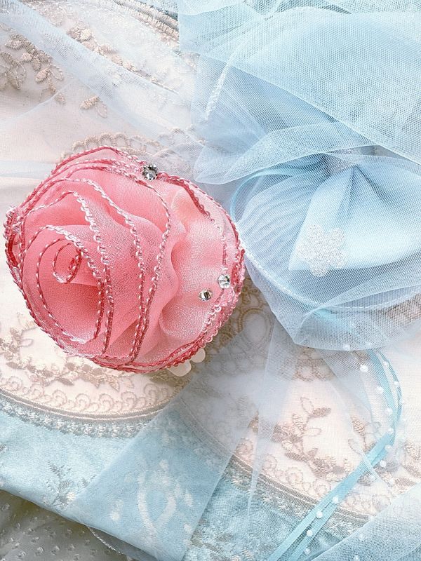 露水粉玫瑰雪紡樹酯抓夾 