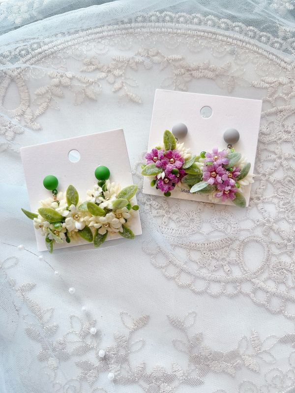 森林系絨毛樹酯小花垂墜鋼針耳環 