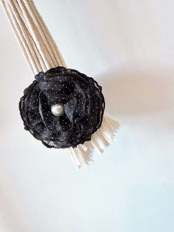 點點雪紡花朵大抓夾 