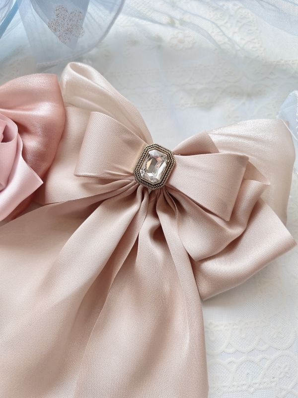 硬板立體蝴蝶結水鑽雕花彈跳夾 