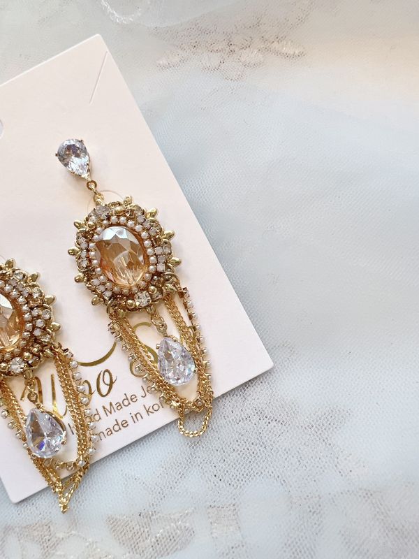 古典華麗珠寶感垂墜鋯石銀針鍍金耳環 