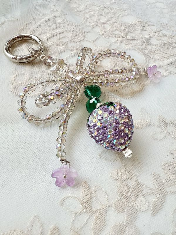 水晶蝴蝶結草莓掛飾/手機吊飾 