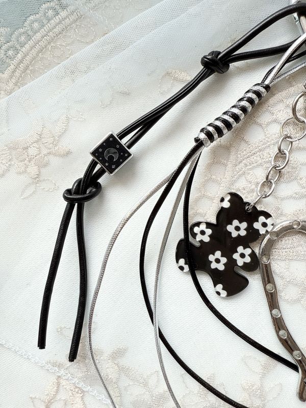 黑色皮革星星個性層次感吊飾/顧墜 